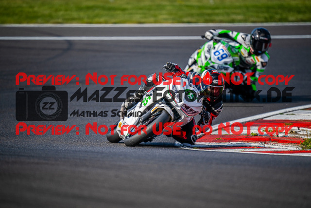 MaZZes_FotoMatrix_220507_99859 | Fotograf Mathias Schmid
Sportfotograf,
Eventfotograf,
Hochzeitsfotograf,
Portraitfotograf