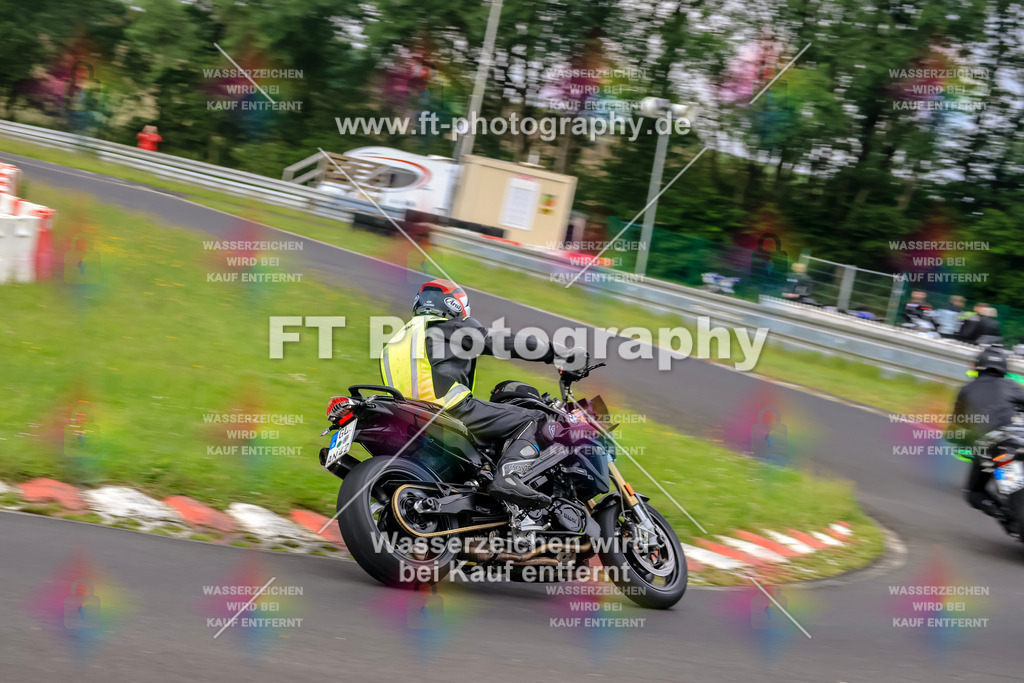 VBK-6224 | Hier findet Ihr Bilder von Touristenfahrten auf der Nürburgring Nordschleife oder von anderen Veranstaltungen die ich besucht habe. Viel Spass beim Durch Schauen 