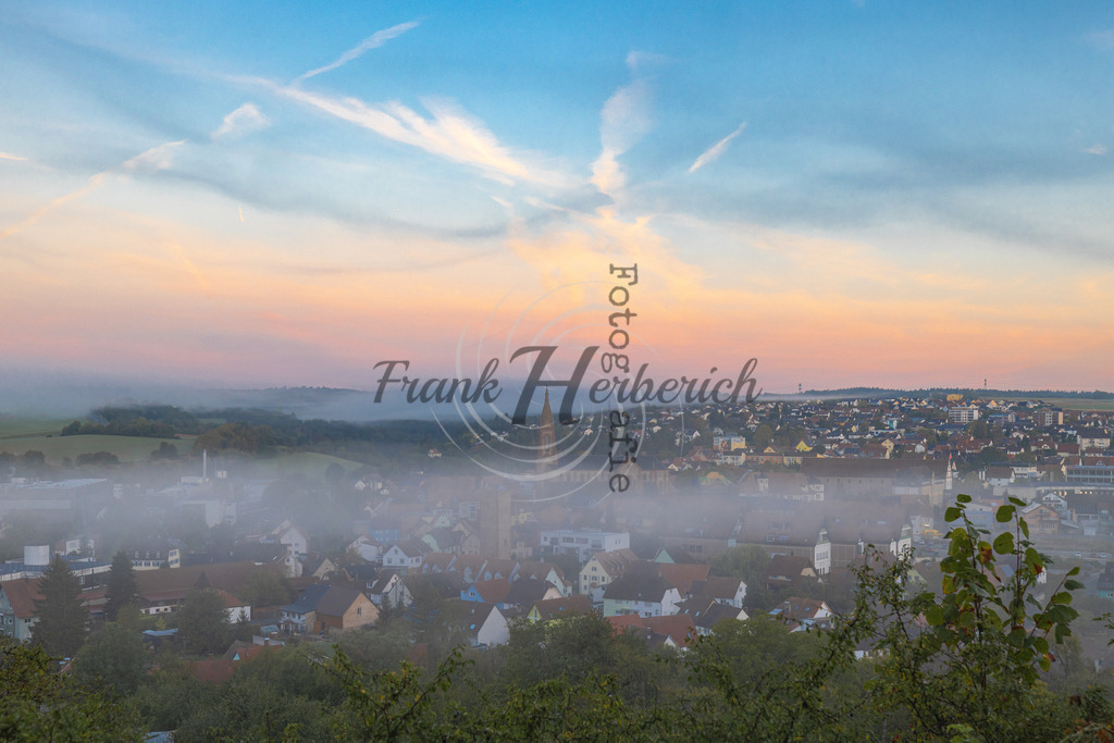 Hardheim | Hardheim, Rathaus, Schloss,Odenwald, Neckar-Odenwald-Kreis, Bauland,Naturpark Neckartal-Odenwald,Obere Burg, Walter Hohmann - Realisiert mit Pictrs.com