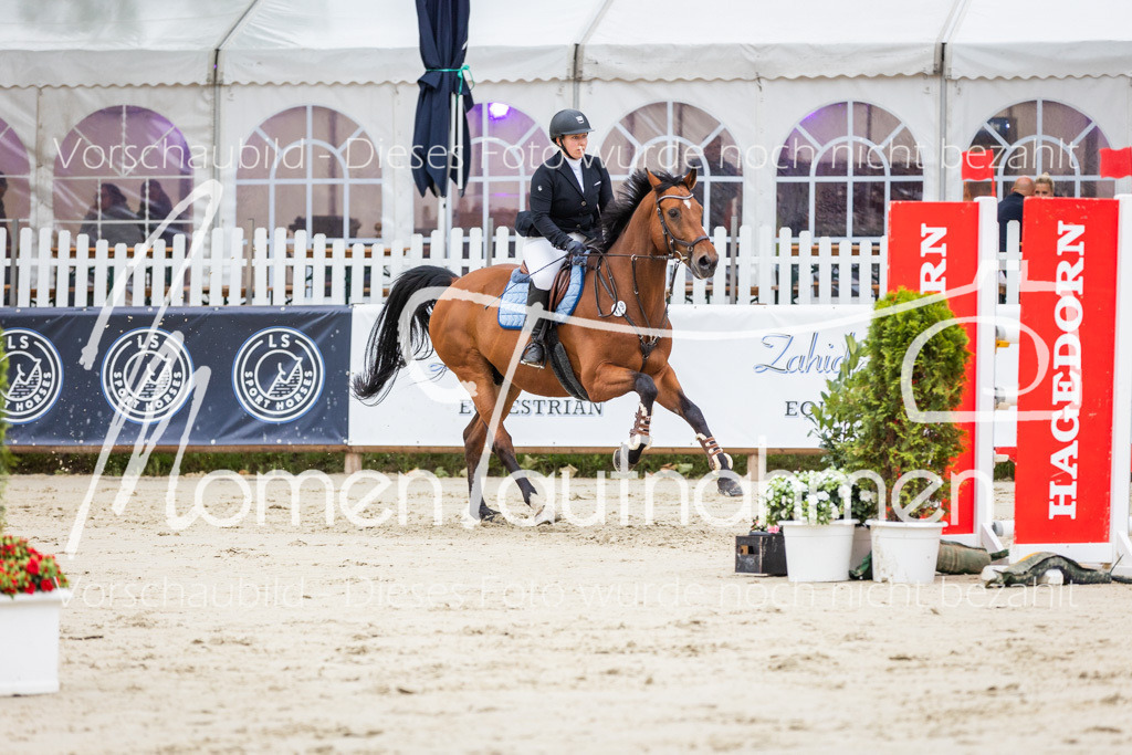 BHO-2PhSpr-M-110 | MomenTaufnahmen Pferdesportfotos