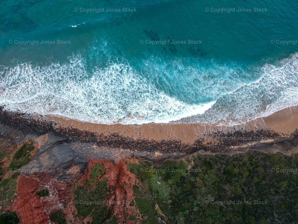 Punta Ruiva | Drone shot of one of my favorite spots in Portugal.  - Realisiert mit Pictrs.com