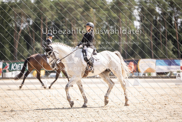 LR263_SD_08622 | saradresslerfotografie - Realisiert mit Pictrs.com