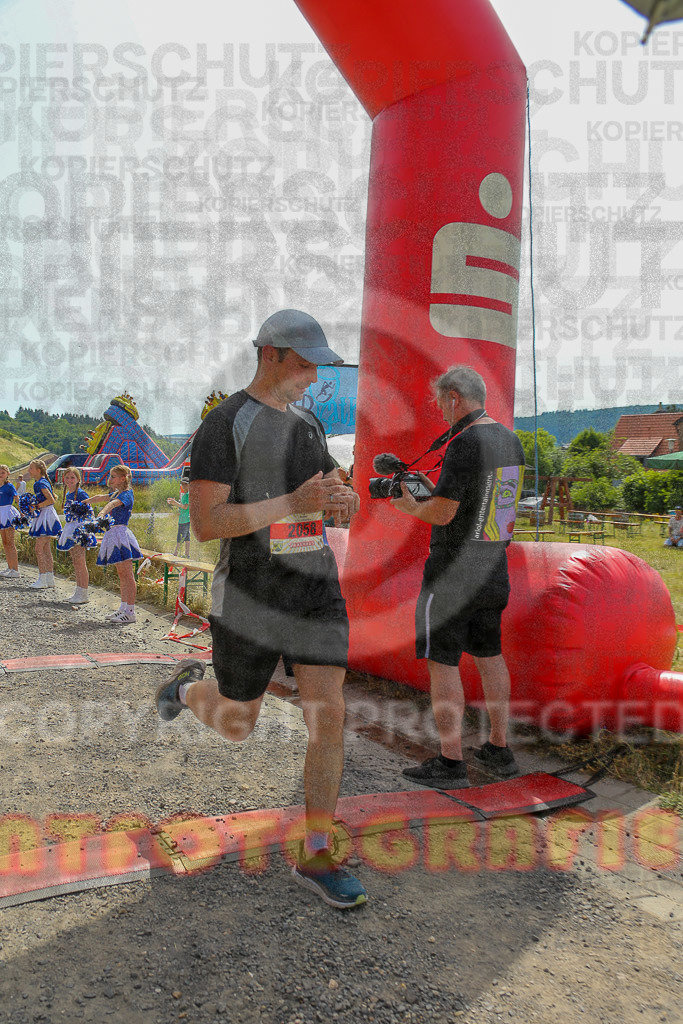 220618_1108_EX1_9216 | Sportfotografie im Rhein-Sieg Kreis, Köln, Bonn, NRW, Rheinland Pfalz, Hessen, etc. Unser Tätigkeitsfeld umfasst den Laufsport vom Volkslauf über den Marathon, Duathlon, Triathon bis zum Ultralauf wie Kölnpfad Ultra oder Schindertrail.