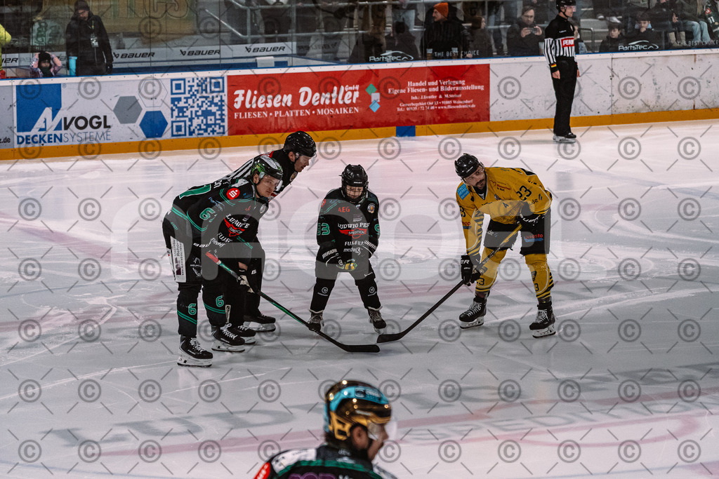 Alligators_vs_Bayreuth_16_01_2026-15 | Höchstadt Alligators Fotogalerie: Eishockey-Action aus Franken. Professionelle Spielfotos, Portraits & Stadionbilder zum Download. Jetzt entdecken! - Realisiert mit Pictrs.com