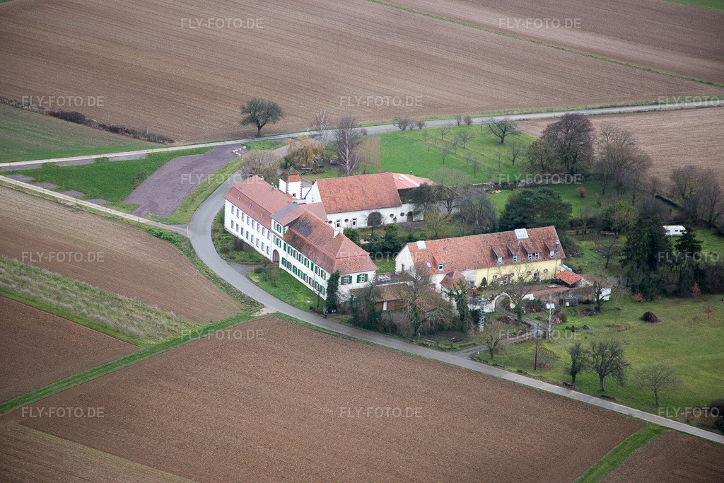 Luftbild: Werkstatt für betreutes Wohnen Werkstatt für verborgene Talente gemeinnützige GmbH im Haftelhof in Schweighofen im Bundesland Rheinland-Pfalz in Deutschland. Foto: IMG_085797.jpg vom 08.01.2016 durch Werner Riehm/FLY-FOTO.de
