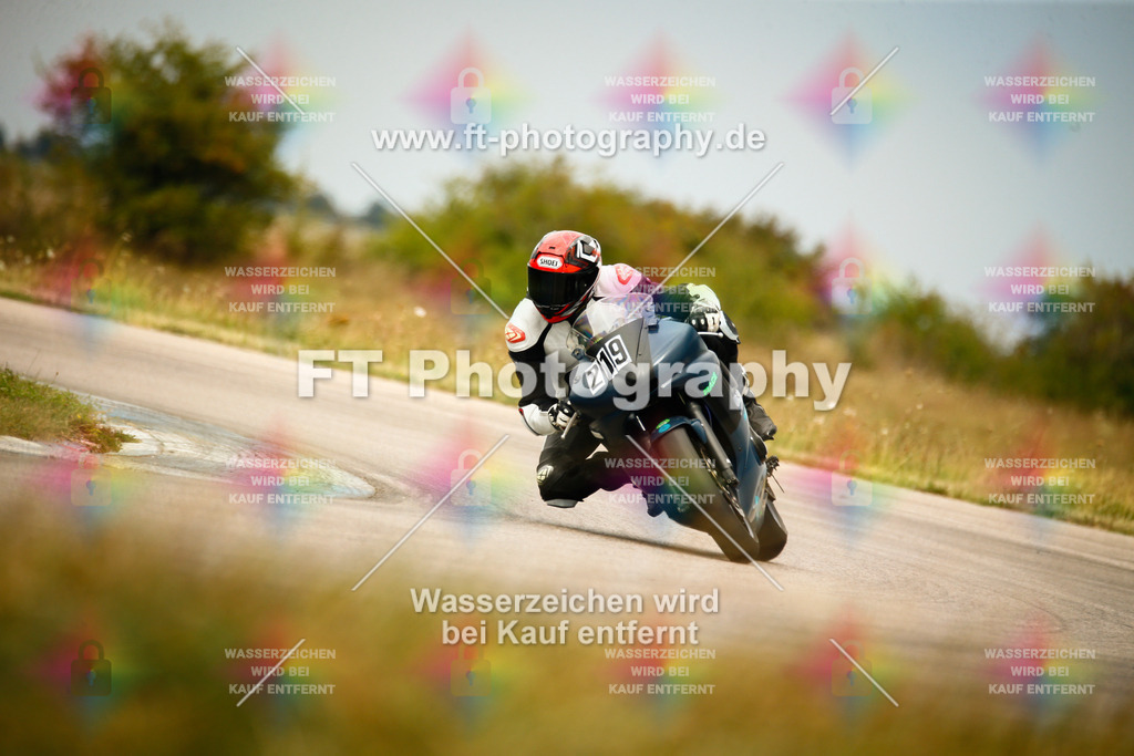 _MOT7352 | Hier findet Ihr Bilder von Touristenfahrten auf der Nürburgring Nordschleife oder von anderen Veranstaltungen die ich besucht habe. Viel Spass beim Durch Schauen 