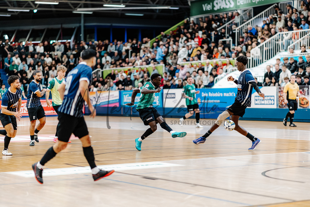 47. Stadtmeisterschaften im Hallenfußball 2025, Endrunde | Stadtmeisterschaften im Hallenfußball 2025, Endrunde, Sporthalle Berg Fidel in Münster. Foto: sportfotografie.ms | Markus Paletta - Realisiert mit Pictrs.com