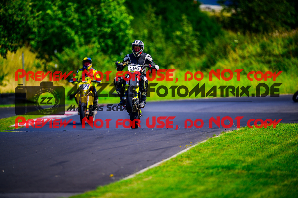 MaZZes_FotoMatrix_240714_6007705_7147 | S4
