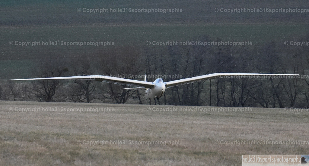 DSC_0040 | Sportfotografie , Motorsport, Motoross, Reitsport, Mointainbike, Enduro,
Landschaft , Outdoor, Eventfotografie, Landschaft, Bilder online bestellen - Realisiert mit Pictrs.com