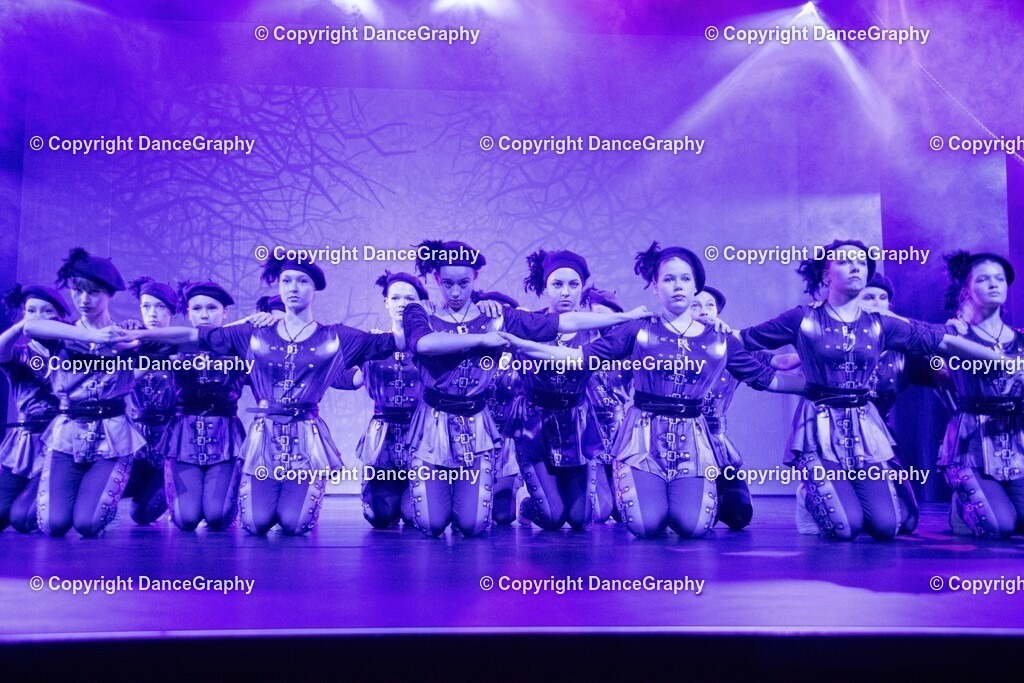 GPHY2723 | DanceGraphy - Realisiert mit Pictrs.com