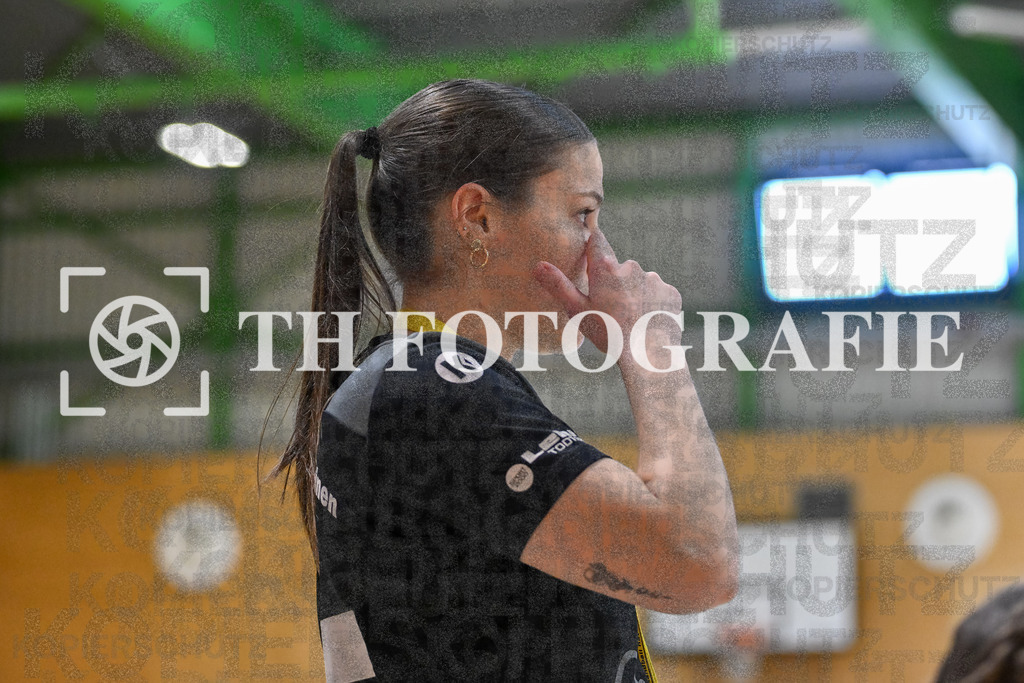 GER, SG Maulburg/Steinen - HB Kinzigtal, Frauen-Handball, Oberliga Suedbaden, 21. Spieltag, Saison 2024/2025, 06.04.2025 | Sharena Hasler (SG Maulburg/Steinen, #77)GER, SG Maulburg/Steinen - HB Kinzigtal, Frauen-Handball, Oberliga Suedbaden, 21. Spieltag, Saison 2024/2025, 06.04.2025Foto: TH Fotografie/Thomas Hess