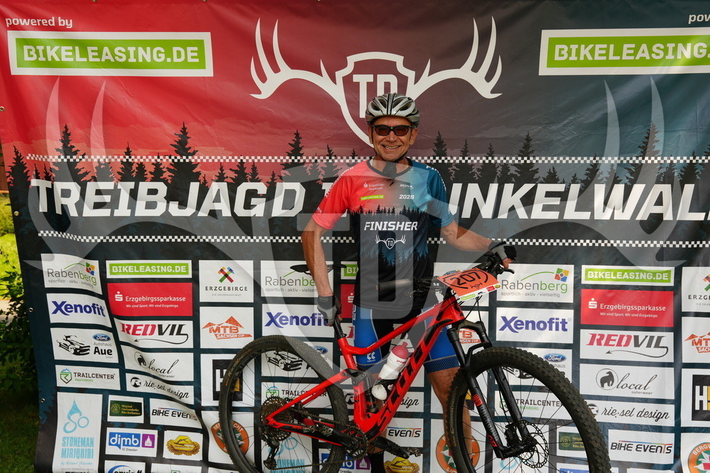 FC605718 | Fotogalerie der Treibjagd im Dunkelwald - Dein MTB Etappenrennen im Erzgebirge - Realisiert mit Pictrs.com