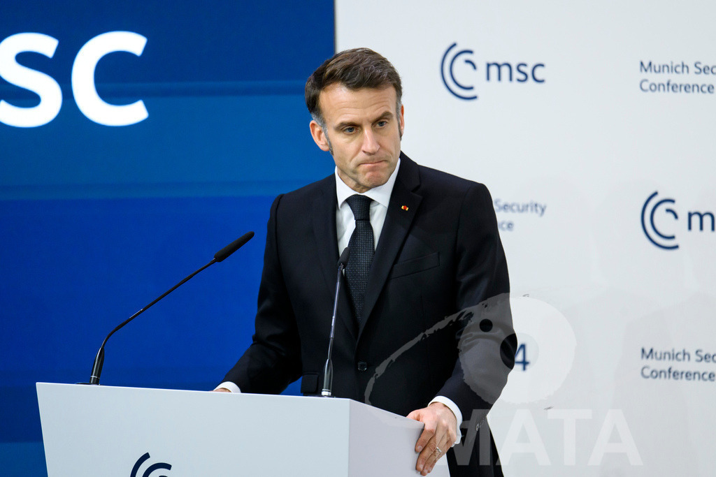 _DWA6735 | MATA IndoCon - Realisiert mit Pictrs.com