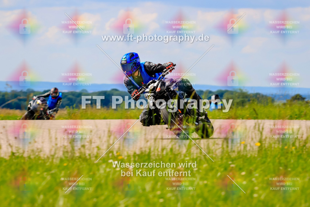 MotoTeam-0870 | Hier findet Ihr Bilder von Touristenfahrten auf der Nürburgring Nordschleife oder von anderen Veranstaltungen die ich besucht habe. Viel Spass beim Durch Schauen 