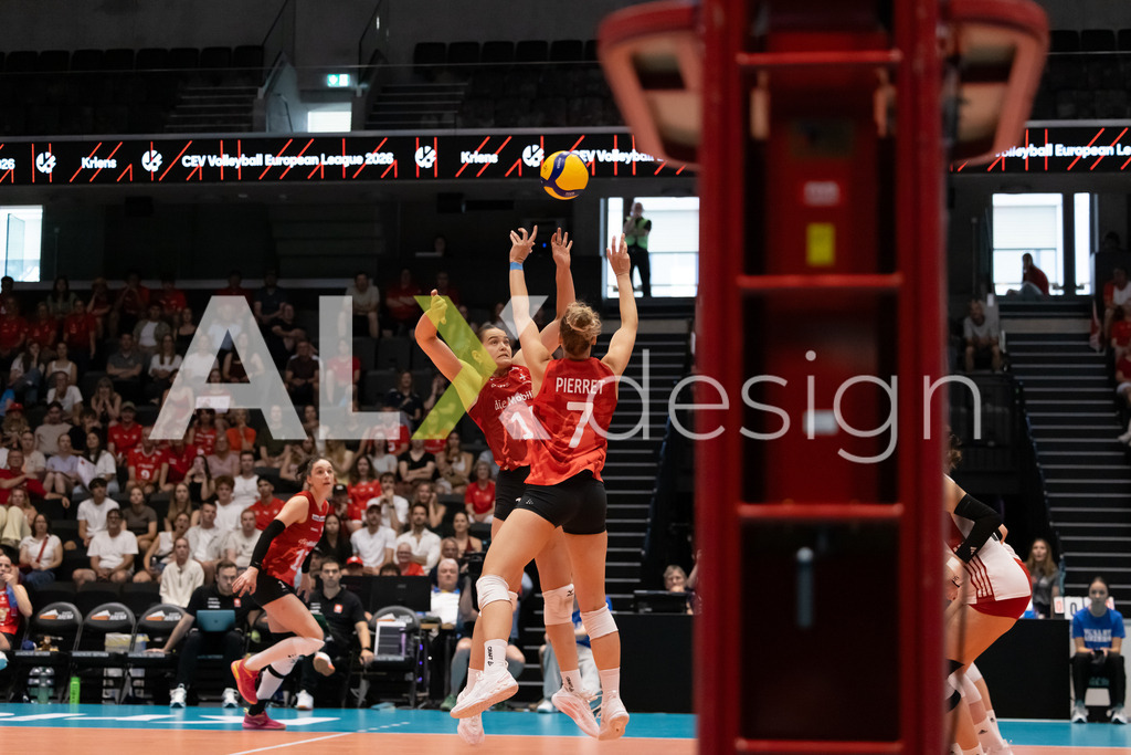 Austria v Switzerland - CEV European League Women | KRIENS, SWITZERLAND - JUNE 14: ALIX DE MICHELI of Switzerland and MÉLINE PIERRET of Switzerland attack / spike during the CEV European League match between Austria and Switzerland at Pilatus Arena on June 14, 2026 in Kriens, Switzerland. - Realisiert mit Pictrs.com