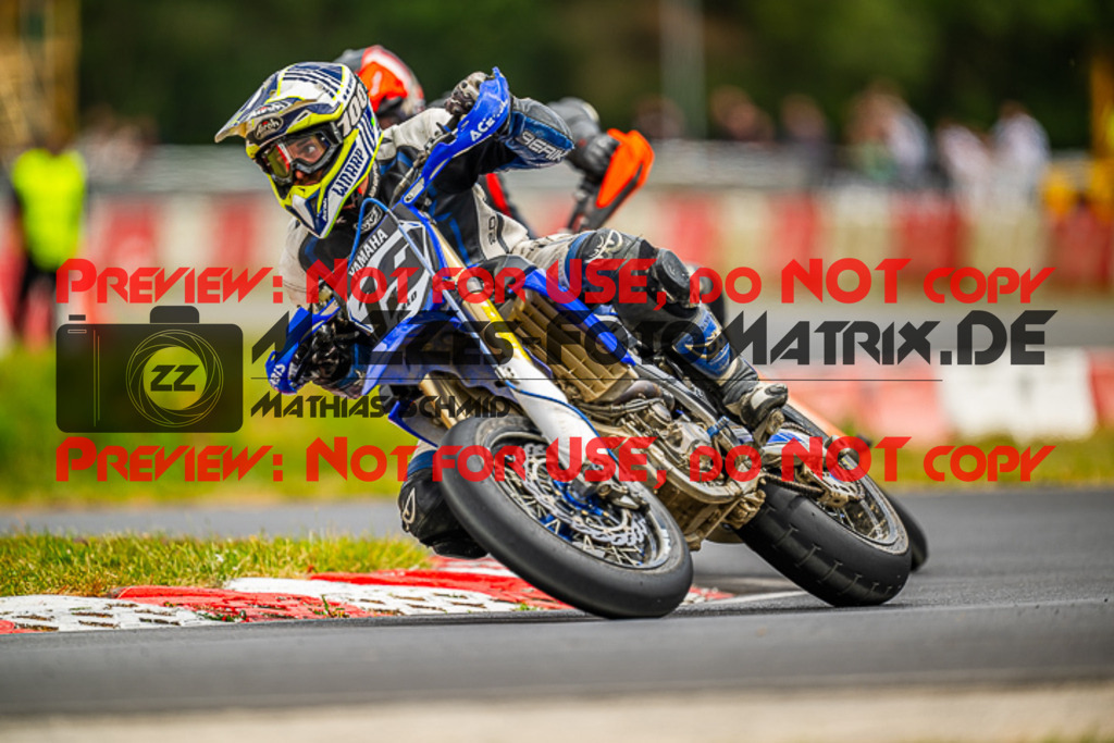 MaZZes_FotoMatrix_230702_0851 | S4