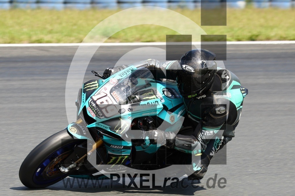 0169-20240608_12978 | Schöne Erinnerungen an spannende Momente - das festzuhalten ist unser Job. PIXELrace.de ist seit 2003 auf den Rennstrecken Europas unterwegs um die Action draußen beim Fahren und die wunderbare Stimmung imm Fahrerlager für euch einzufangen.