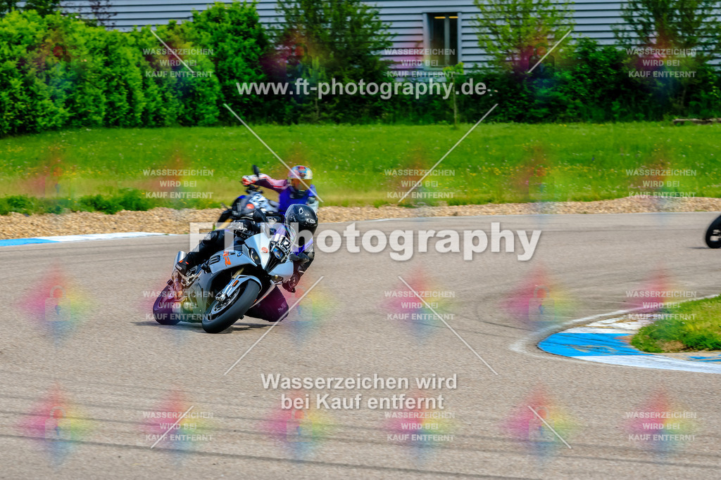 MotoTeam-9136 | Hier findet Ihr Bilder von Touristenfahrten auf der Nürburgring Nordschleife oder von anderen Veranstaltungen die ich besucht habe. Viel Spass beim Durch Schauen 