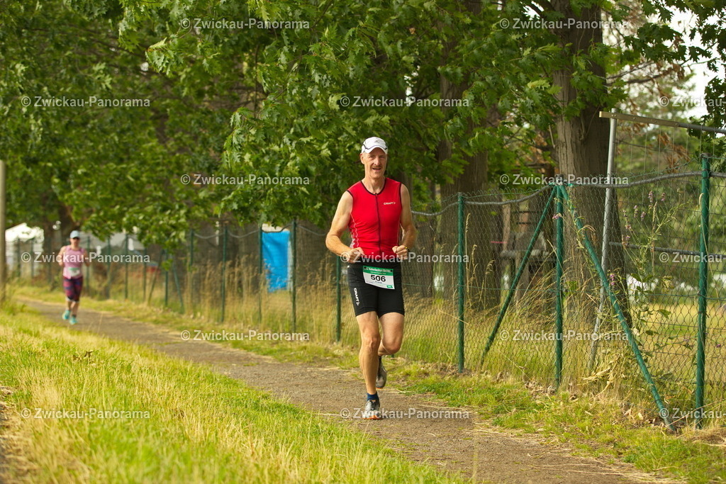 2023_0630_KoberTriathlon_Jeder0755 | Urban. Natur. Panorama. Luftbild. 
Der Bildershop für aufregende Perspektiven!
Für Deko, Wandbild und Kalender!
Wir bringen LED-Bilder zum Leuchten!
