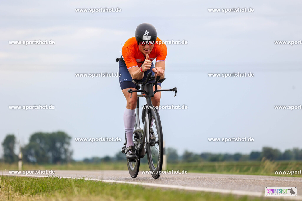 BR8A5737 | Stadttriathlon Erding 2025. #yourpictrs #sportshot_your_pictrs @Sportshotphotography #stadttriathlonerding Copyright: www.sportshot.de