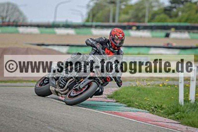 spof7990 | Professionelle Fotos von Sportveranstaltungen, aber auch Hochzeiten und anderen Events. - Realisiert mit Pictrs.com