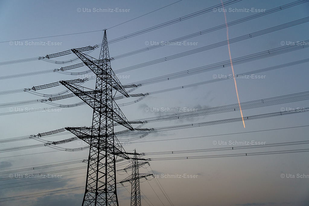 Strom_09 | CEUS Design - Realisiert mit Pictrs.com