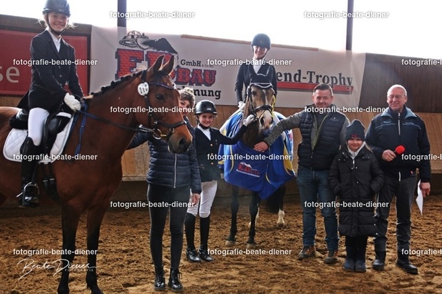 JugendTrophy0751 | Fotografie, Tiere, Hunde, Katzen, Pferde, Sportfotografie, Fotosession, Tierfotografie, Turnierfotografie, Fotografin, Fotograf - Realisiert mit Pictrs.com