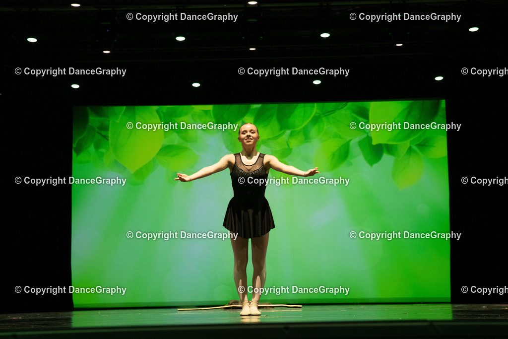 GPHY6846 | DanceGraphy - Realisiert mit Pictrs.com