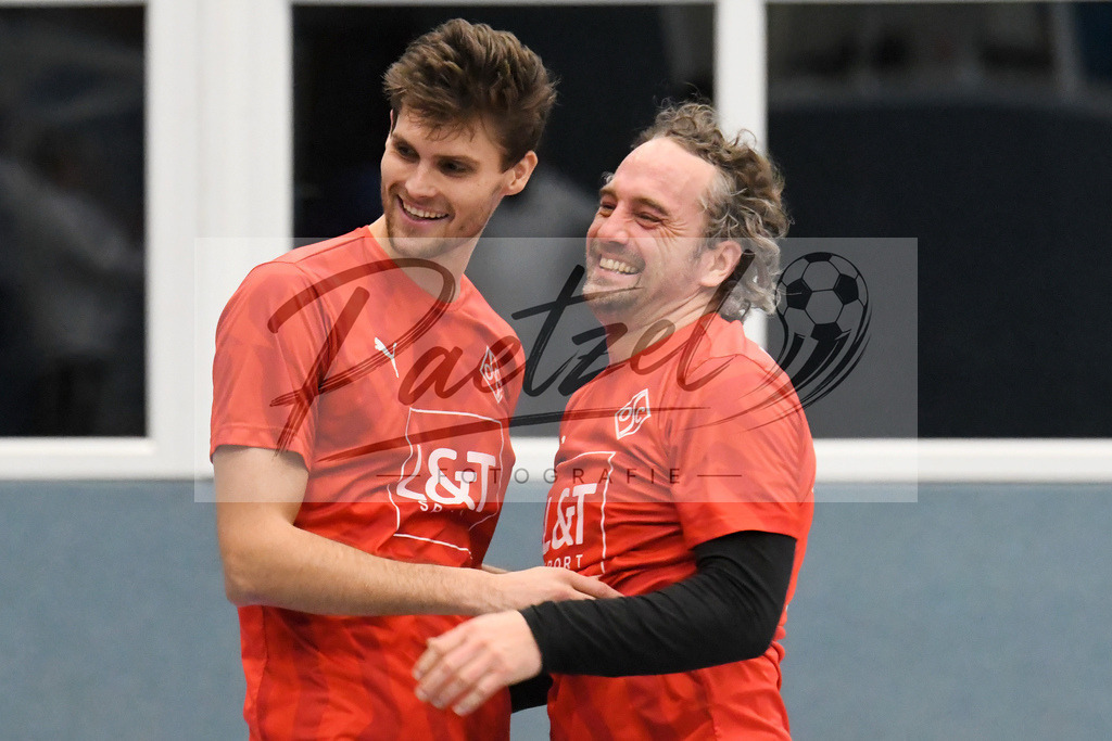 20200119_VGHCUP_0080 | Fußball, Herren:   beim 35. Schledehauser VGH-Cup am 19.01.2020 in der Waldsporthalle Schledehausen in Schledehausen, Deutschland.(Foto von Nico Paetzel) - Realisiert mit Pictrs.com