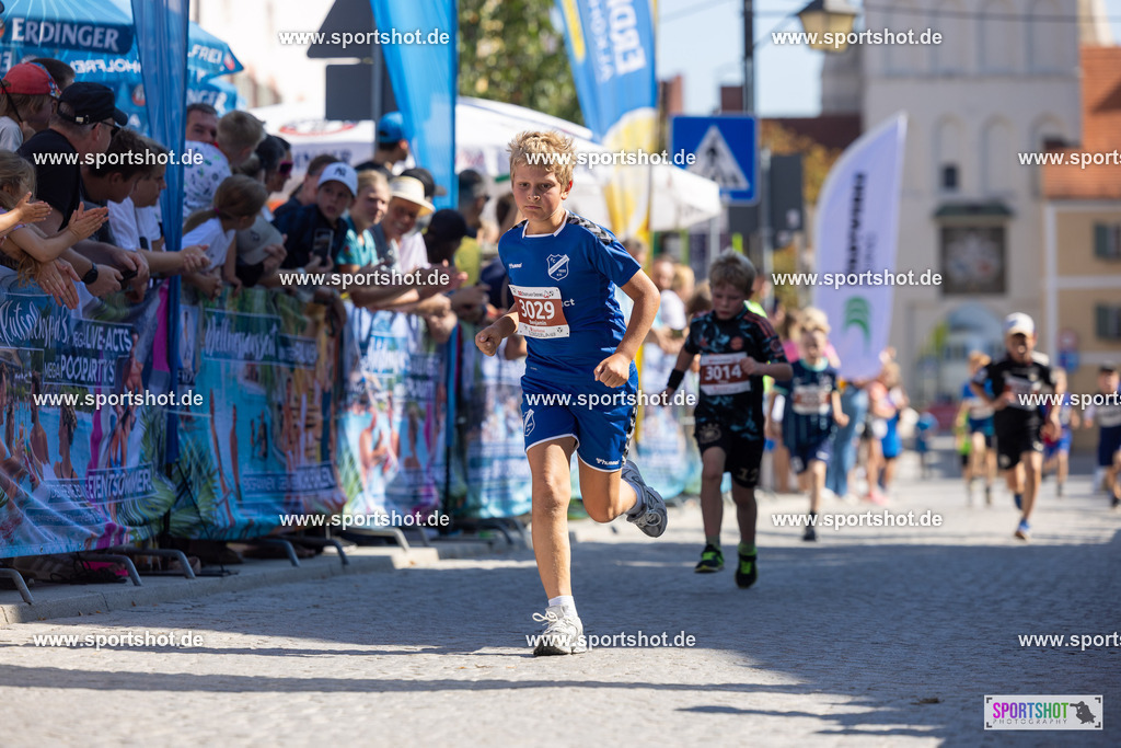 VJ__3174 | Stadtlauf Erding 2025 #stadtlauferding #erdingstadtlauf #stadtlauf_erding #laufmotivation #trisporterding #yourpictrs #sportshot_your_pictrs