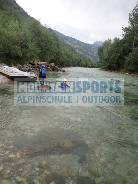 P7310090 | Bestelle die Bilder deines Berg- oder Wasser-Abenteuers mit Mountain Sports bequem von zu Hause aus direkt über unseren Online Fotoshop von pictrs.com. - Realisiert mit Pictrs.com