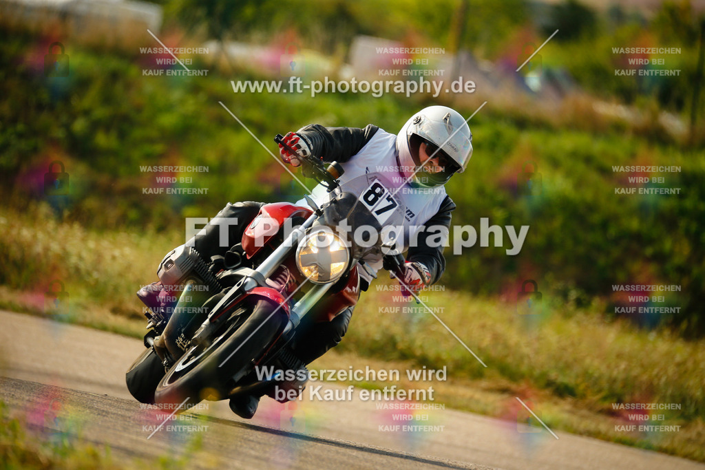 _MOT6385 | Hier findet Ihr Bilder von Touristenfahrten auf der Nürburgring Nordschleife oder von anderen Veranstaltungen die ich besucht habe. Viel Spass beim Durch Schauen 