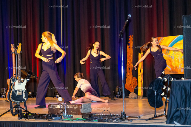 Kunst trifft Stadt | Bildershop von pixelworld.at - Realisiert mit Pictrs.com