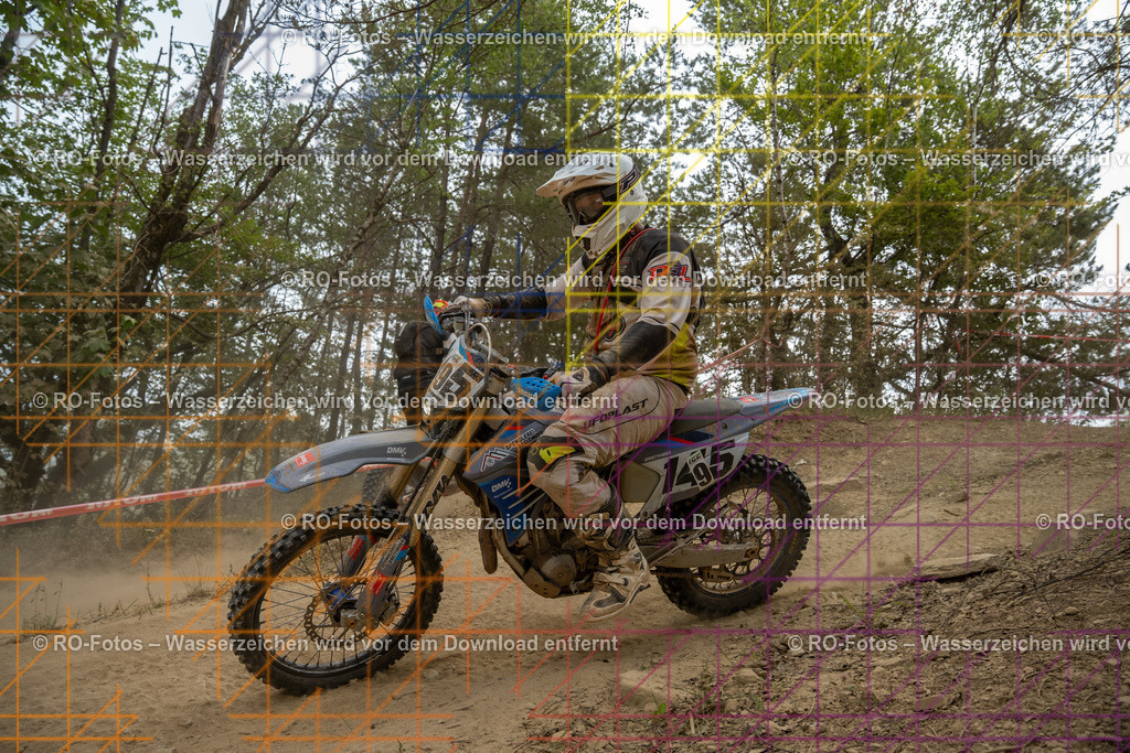 Niederwürzbach 4 Lauf-1214 | Sportfotografie von RO-Fotos: Motorsport, Motocross, Enduro, Laufveranstaltungen und Triathlon. Professionelle Fotos von Sportlern und Events. - Realisiert mit Pictrs.com
