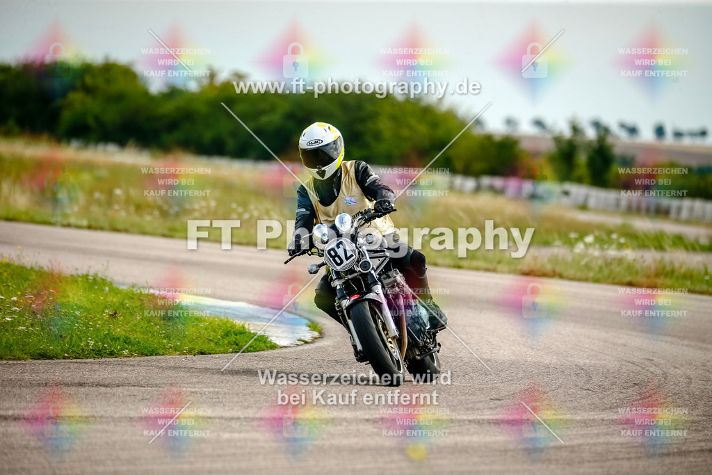 Chambley Juli-2491 | Hier findet Ihr Bilder von Touristenfahrten auf der Nürburgring Nordschleife oder von anderen Veranstaltungen die ich besucht habe. Viel Spass beim Durch Schauen 