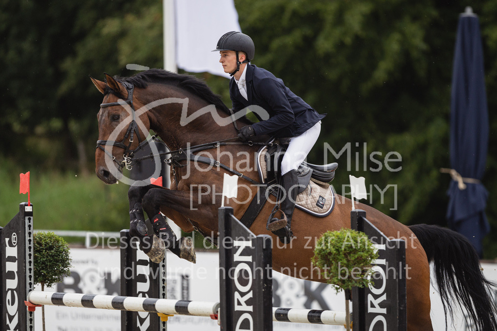 230727_BHO_Stil-L2-221 | Deine schönsten Turniermomente als professionelle Fotos! Entdecke hochwertige Pferdesport-Fotografie im Online-Shop. Jetzt Fotos finden & bestellen!