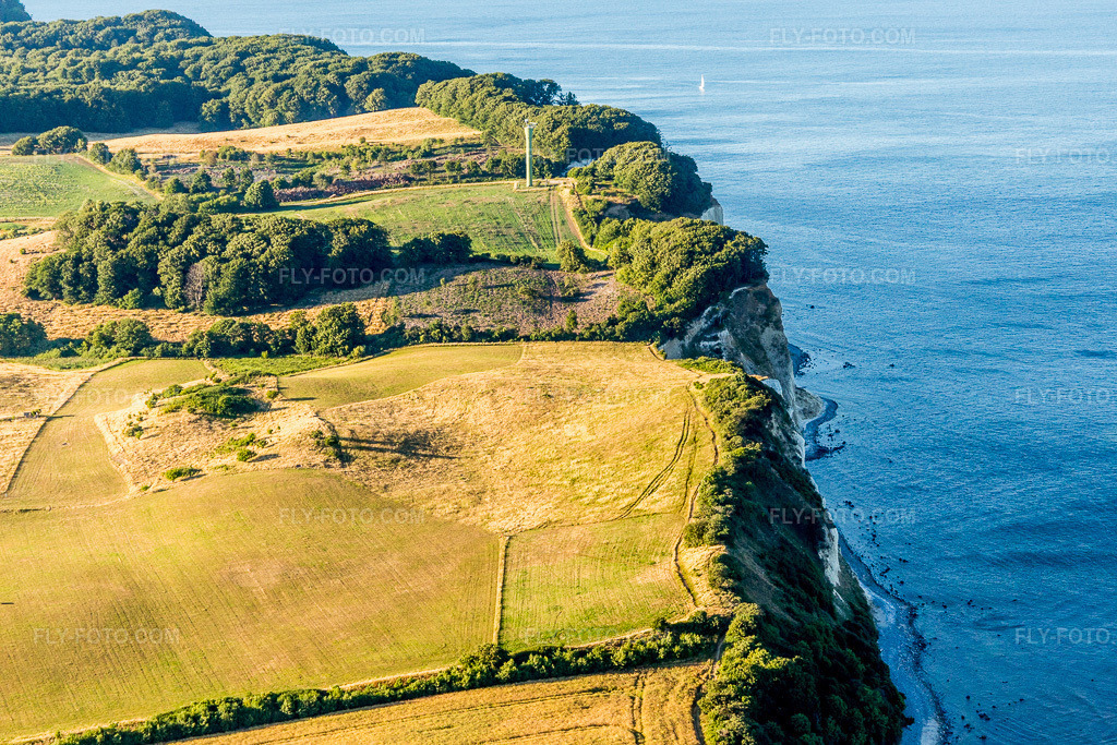 Aerial view: View of the town in Borre in the state Zealand, Denmark. – Photo: IMG_108553.jpg taken on 07/04/2018 by Werner Riehm/FLY-FOTO.com – Resolution of the original: 5000 x 3333 px