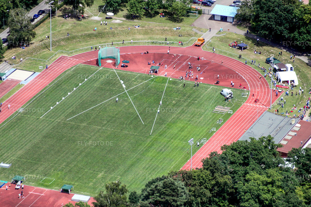 Luftbild: Leichtathletikveranstaltung im Bienwaldstadion in Kandel im Bundesland Rheinland-Pfalz in Deutschland. Foto: IMG_19033.jpg vom 20.06.2009 durch Werner Riehm/FLY-FOTO.de