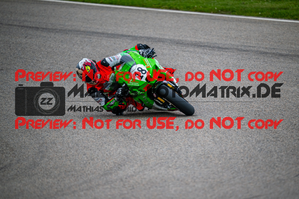 MaZZes_FotoMatrix_240503_6007705_7034 | STK1000
