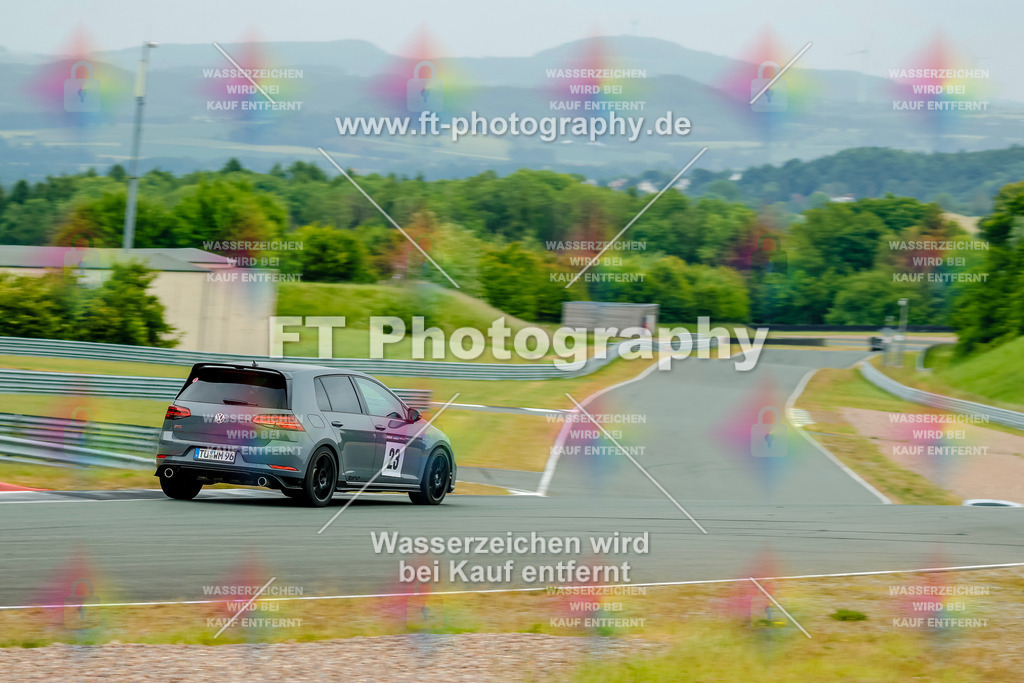 _GTS6830 | Hier findet Ihr Bilder von Touristenfahrten auf der Nürburgring Nordschleife oder von anderen Veranstaltungen die ich besucht habe. Viel Spass beim Durch Schauen 