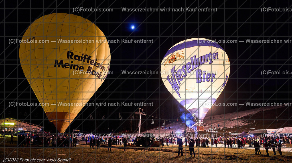 ALP0351_Nacht der Ballone_Lackenhof | (C)FotoLois.com, Alois Spandl, 'Nacht der Ballone' des Ballonclub ÖTSCHERLAND in Lackenhof/Weitental, gemeinsame Veranstaltung mit Tourismusverband ÖTSCHER, Mi 28. Dezember 2022.