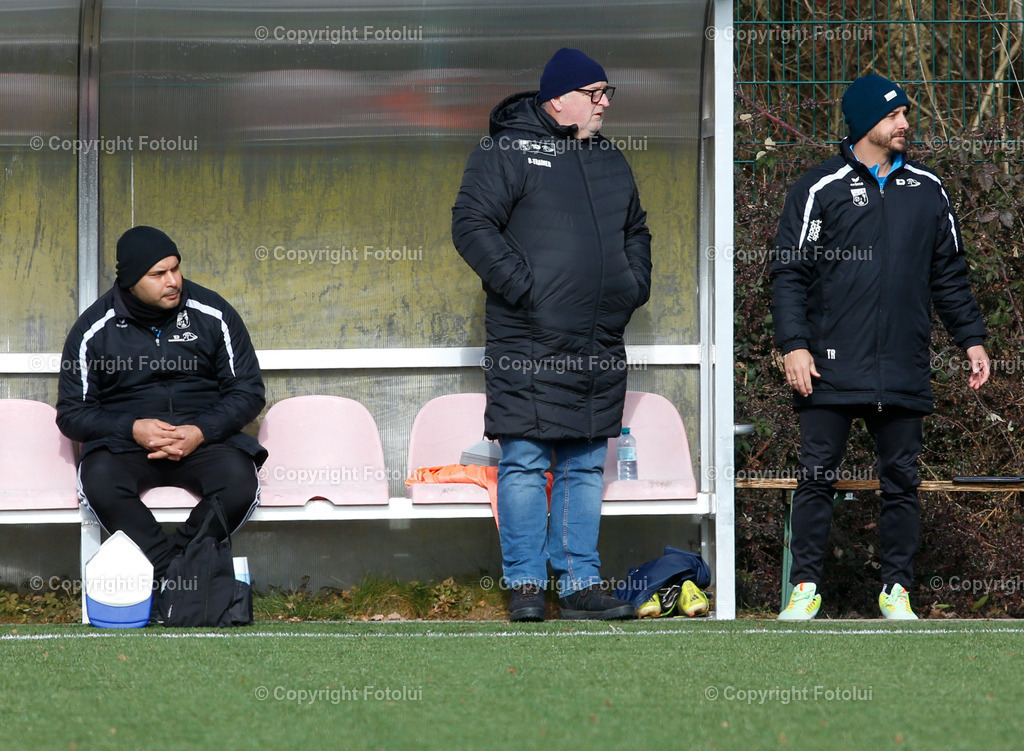 A_LUI_01022025_21 | SPORT FUSSBALL TESTSPIEL ASKOE OEDT 1B-UFC HAMA TRUCKS ROHRBACH-BERG 01.02.2025IM BILD :     TRAINER HERBERT PANHOLZER FOTO:FOTOLUI