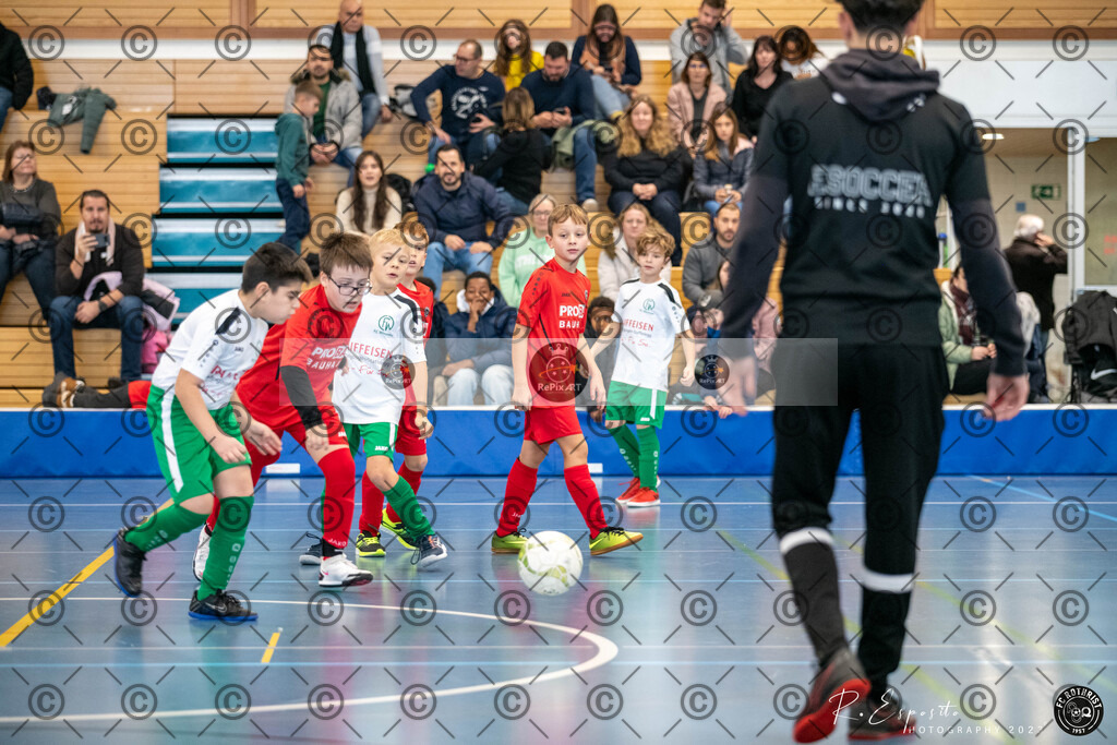 20231202_FCR_Hallenturnier_E_WEB (30) | Sport und Naturfotografie von Roberto Esposito zeigt echte Momente Bewegung und die Schönheit der Natur. Ausdrucksstarke Bilder schaffen Emotionen.