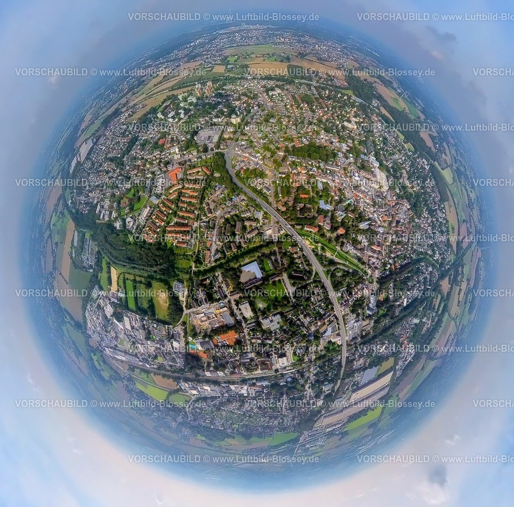 Kamen230990088 Mitte | Luftbild, Ortsansicht Kamen-Mitte und Kamen-Nord, Unnaer Straße Bundesstraße B233, Seseke Park, Erdkugel, Fisheye Aufnahme, Fischaugen Aufnahme, 360 Grad Aufnahme, tiny world, Kamen, Ruhrgebiet, Nordrhein-Westfalen, Deutschland