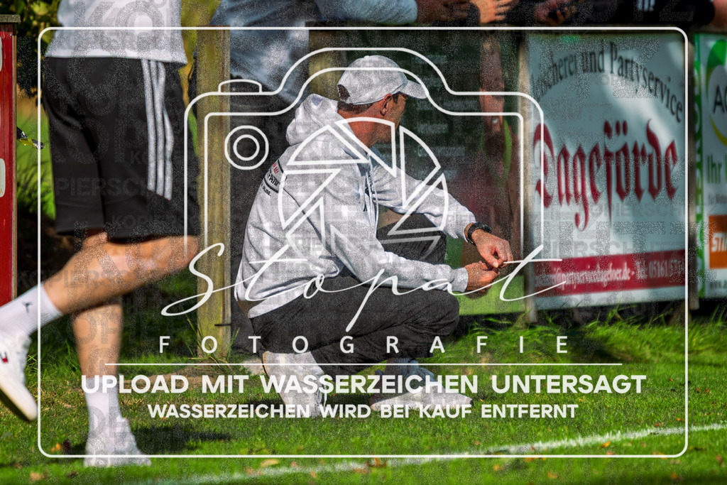 260920-FGFS-SVN-0041 | Axel Froehlich (FG Fulde-Stellichte - Trainer);Kreisliga Herren HK - FG Fulde-Stellichte vs. SVN Buchholz am 20.09.2026 in Zentralstadion, Fulde - Realisiert mit Pictrs.com