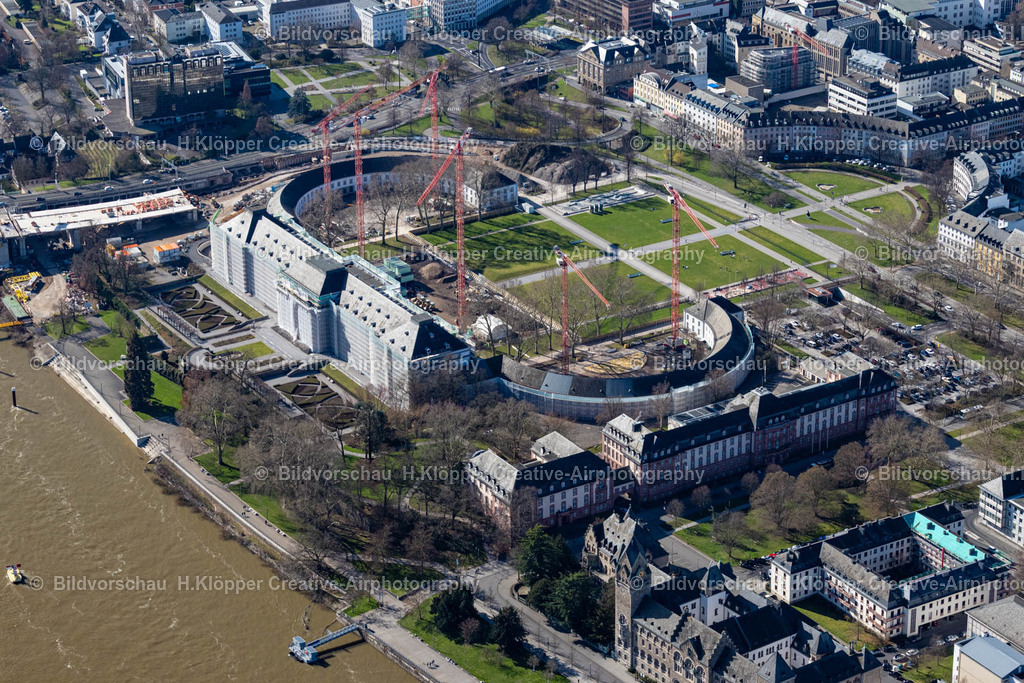 Luftbilder Koblenz-0039 | Baustelle zum Umbau und zur Modernisierung und Sanierung eines Gebäudekomplexes " Kurfürstliches Schloss Koblenz " in Koblenz im Bundesland Rheinland-Pfalz, Deutschland. - Realisiert mit Pictrs.com