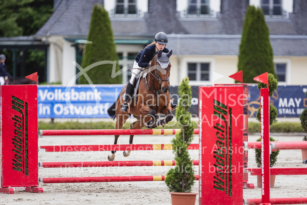 250529_MayDays_Stil-A2-1-317 | Deine schönsten Turniermomente als professionelle Fotos! Entdecke hochwertige Pferdesport-Fotografie im Online-Shop. Jetzt Fotos finden & bestellen!