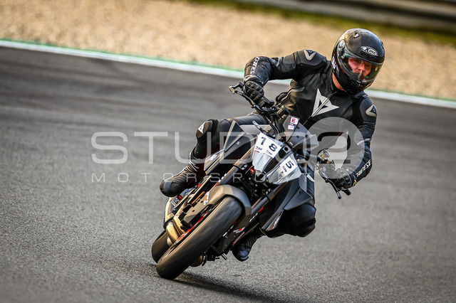 0185-240925_MO-007_185 | Deine Full-Service-Agentur für ✔️Videoproduktionen und ✔️Motorsportfotografie Jetzt Angebot anfragen!