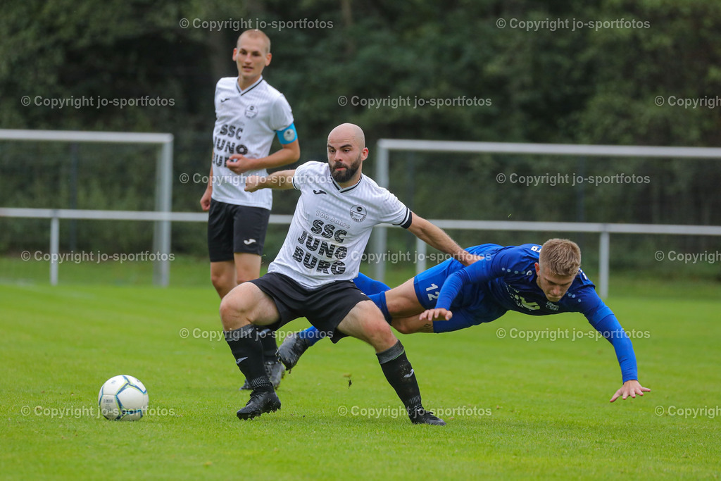 870A3274 | 25.09.2022; Verbandsliga Mitte; Rasenplatz Burg; SSC Juno Burg : VfB Marburg; Ergebnis 1:2 (0:0)
