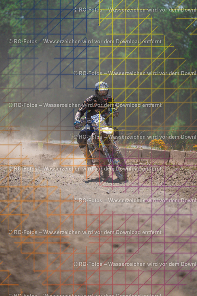 5 Lauf Schlüchtern IGE 2026-796 | Sportfotografie von RO-Fotos: Motorsport, Motocross, Enduro, Laufveranstaltungen und Triathlon. Professionelle Fotos von Sportlern und Events. - Realisiert mit Pictrs.com